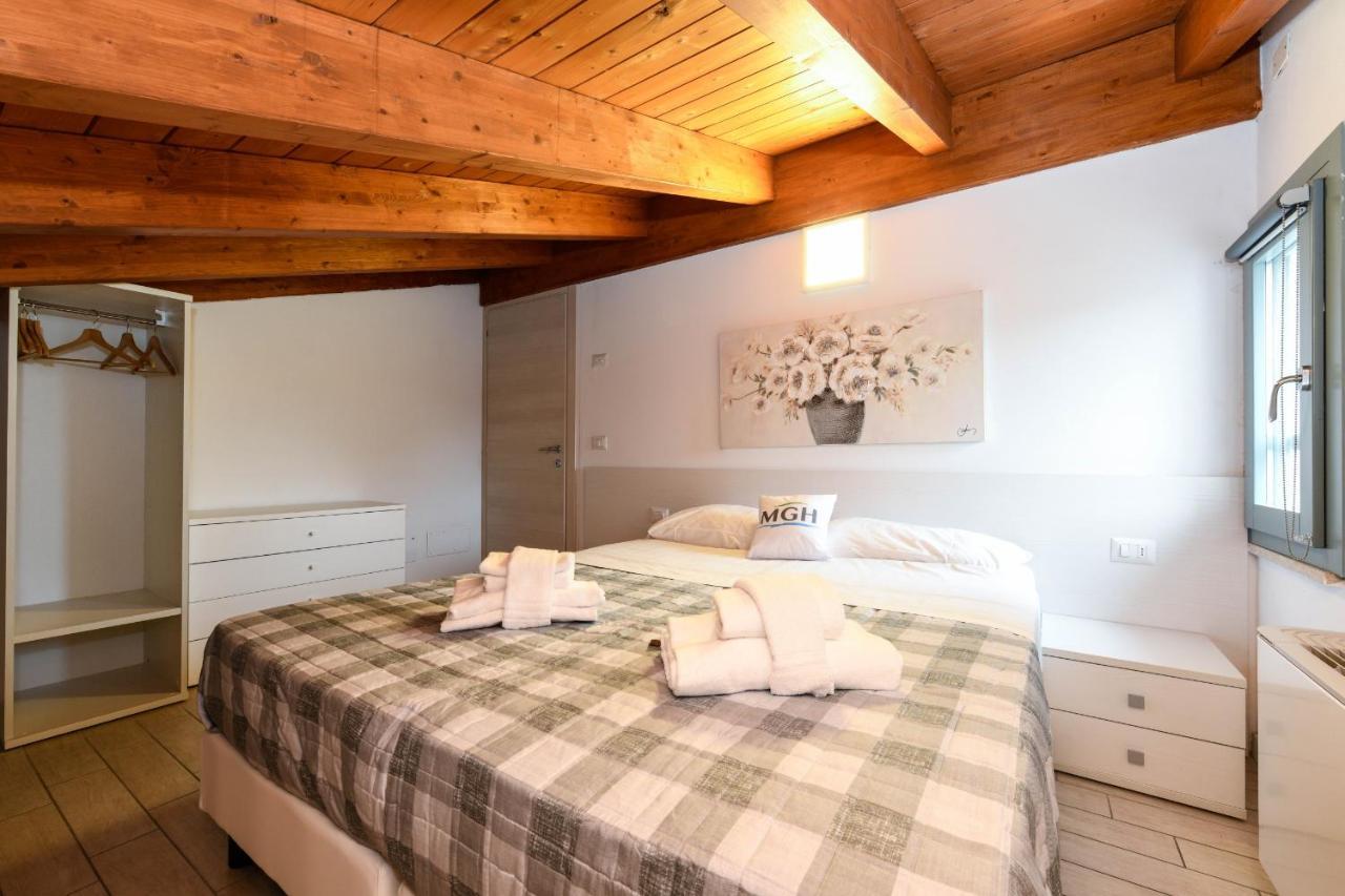 Borgo Gasparina Family Apartments Castelnuovo del Garda Exterior foto