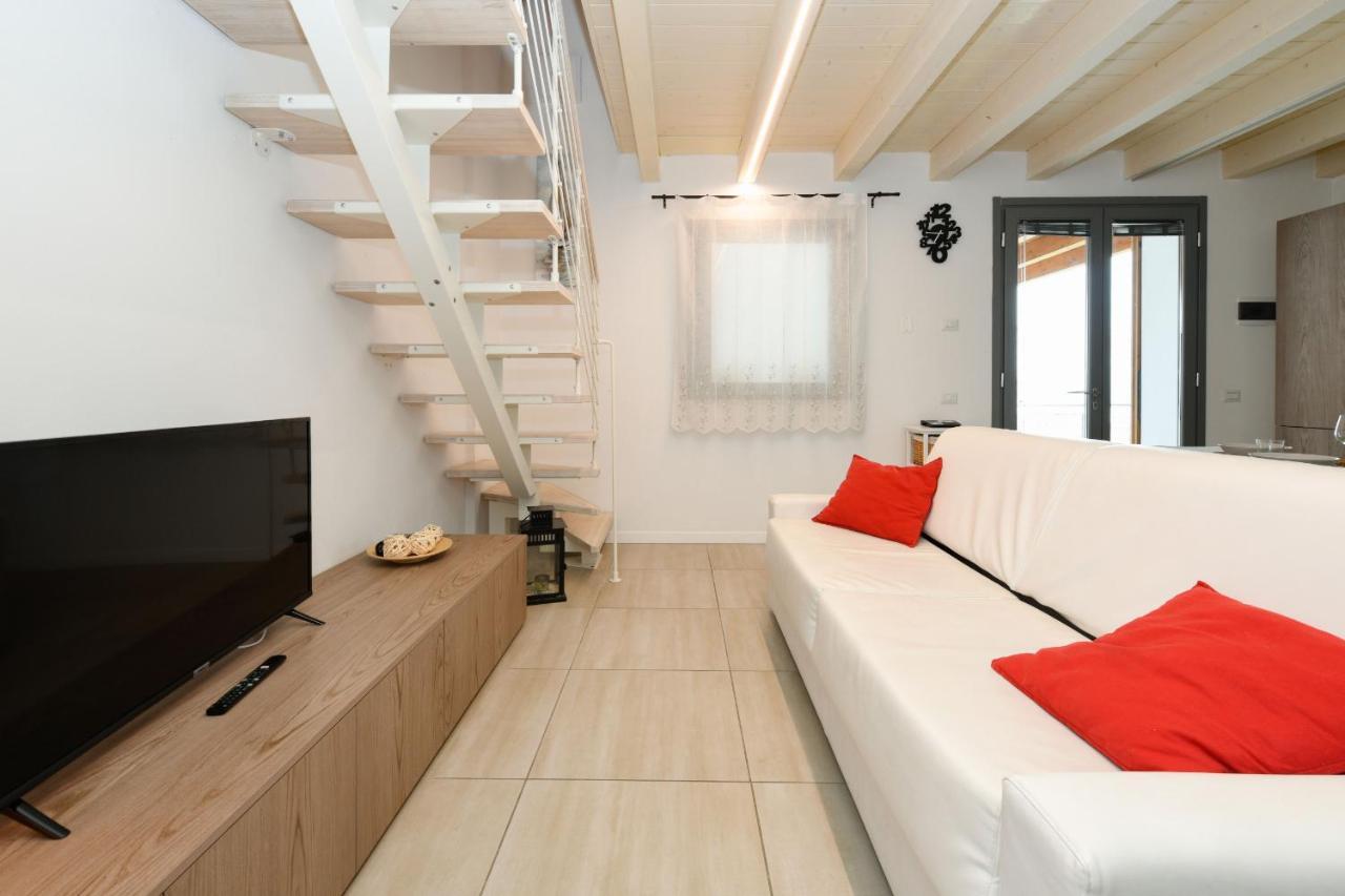 Borgo Gasparina Family Apartments Castelnuovo del Garda Exterior foto